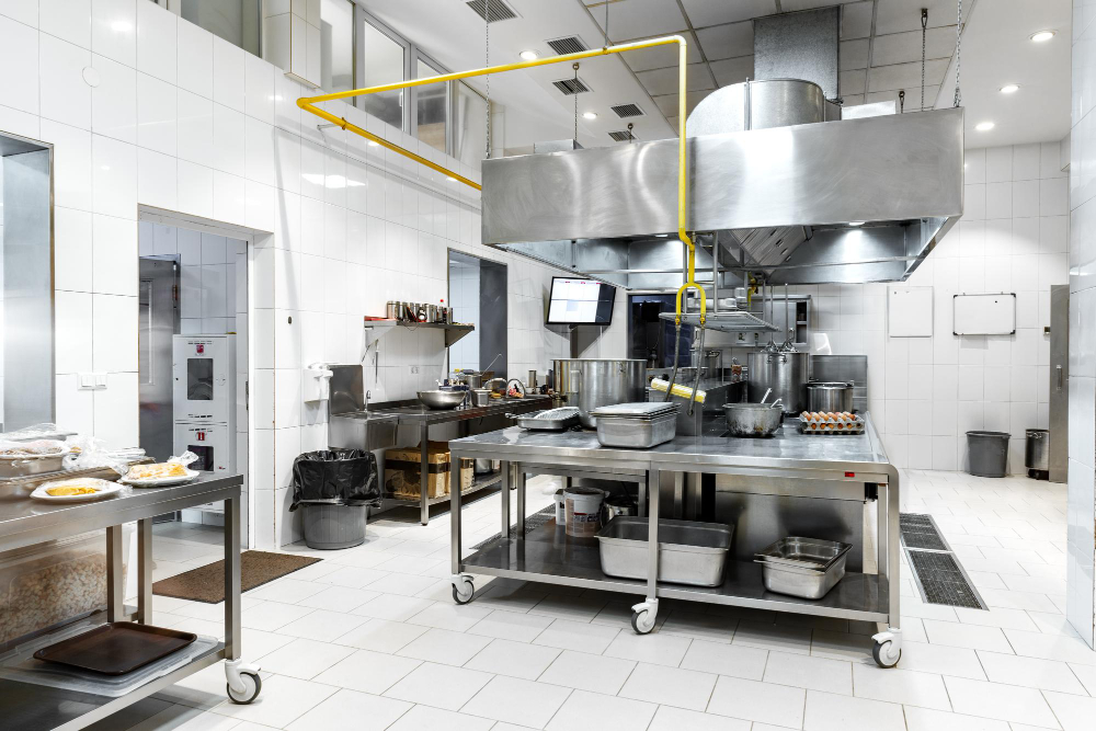 Elevate Your Commercial Kitchen: The Ultimate Guide to Kitchen Equipment in the UAE